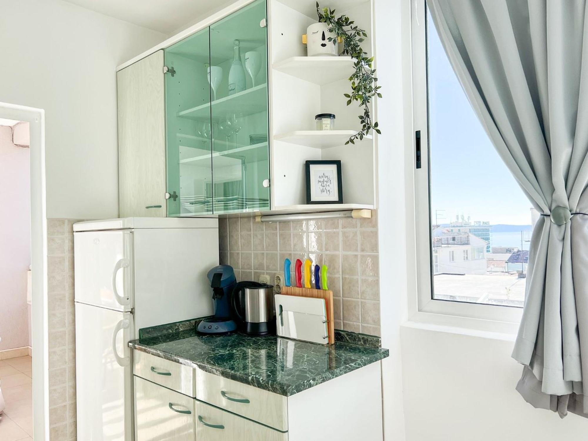 Apartment Holiday Makarska Exterior foto