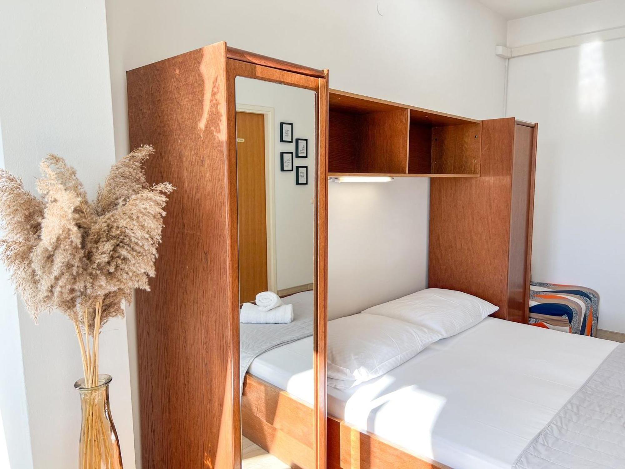 Apartment Holiday Makarska Exterior foto