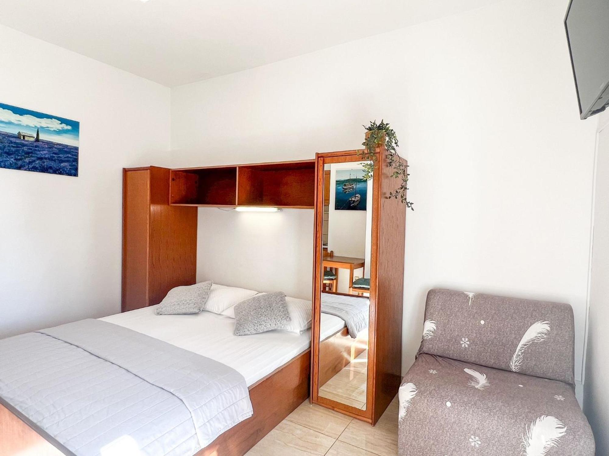 Apartment Holiday Makarska Exterior foto